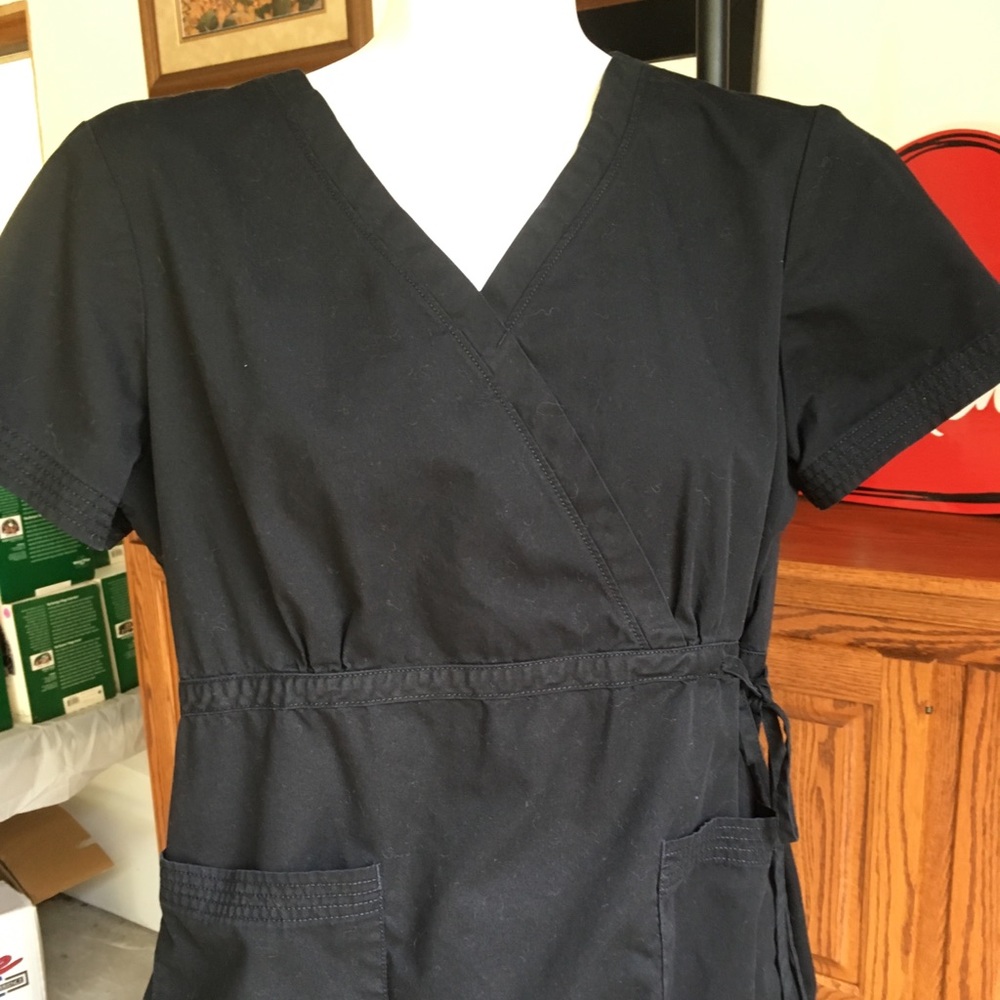 Koi Scrub Top, Black